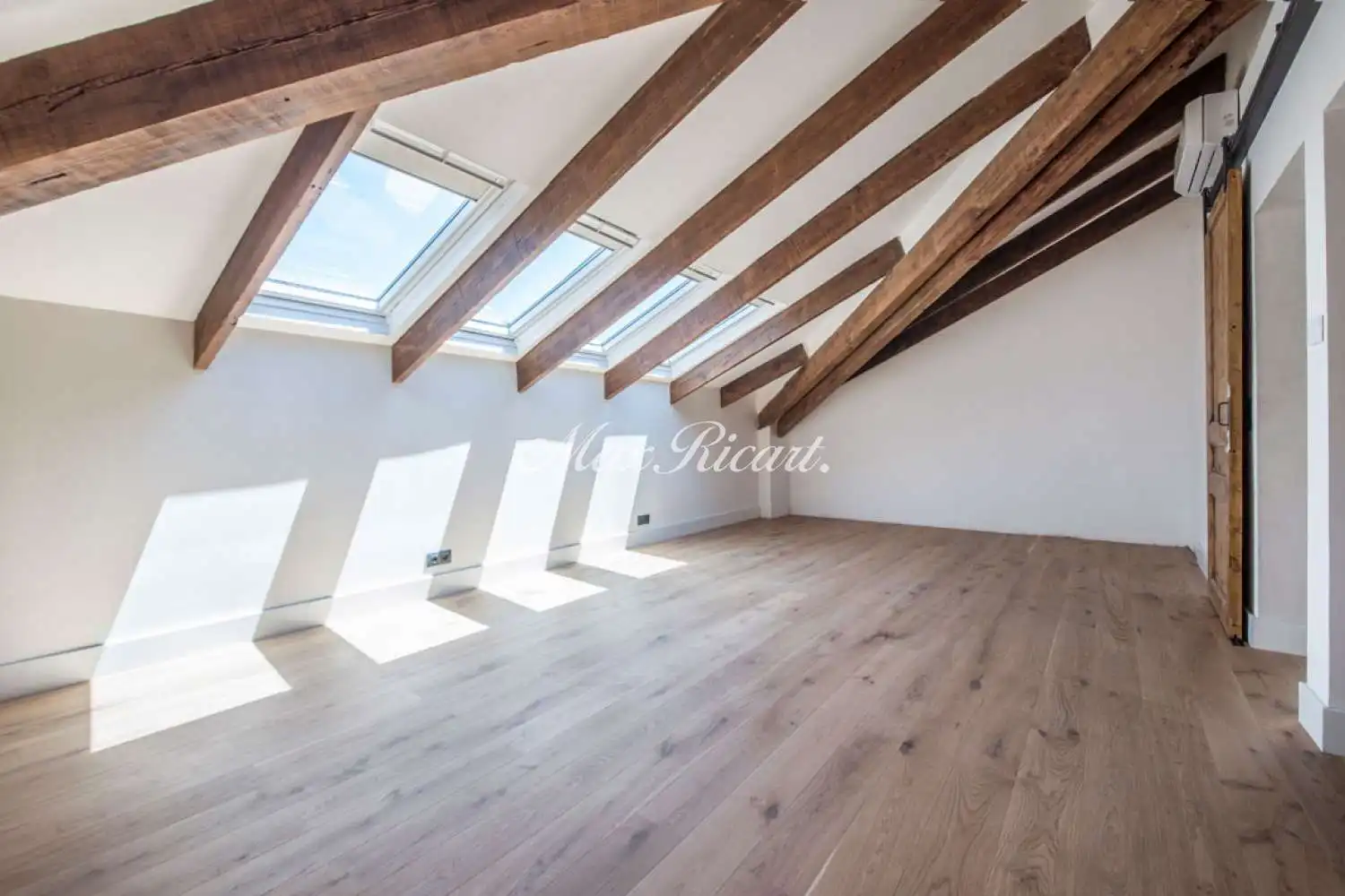 Duplexes for rent in N/A, Sant Gervasi i la Bonanova