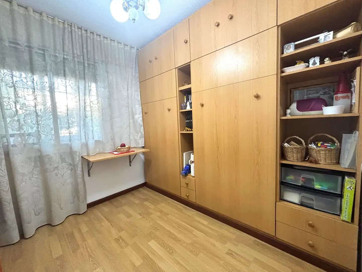 Habitación de Piso en venta en Madrid con Terraza, Trastero y Amueblado