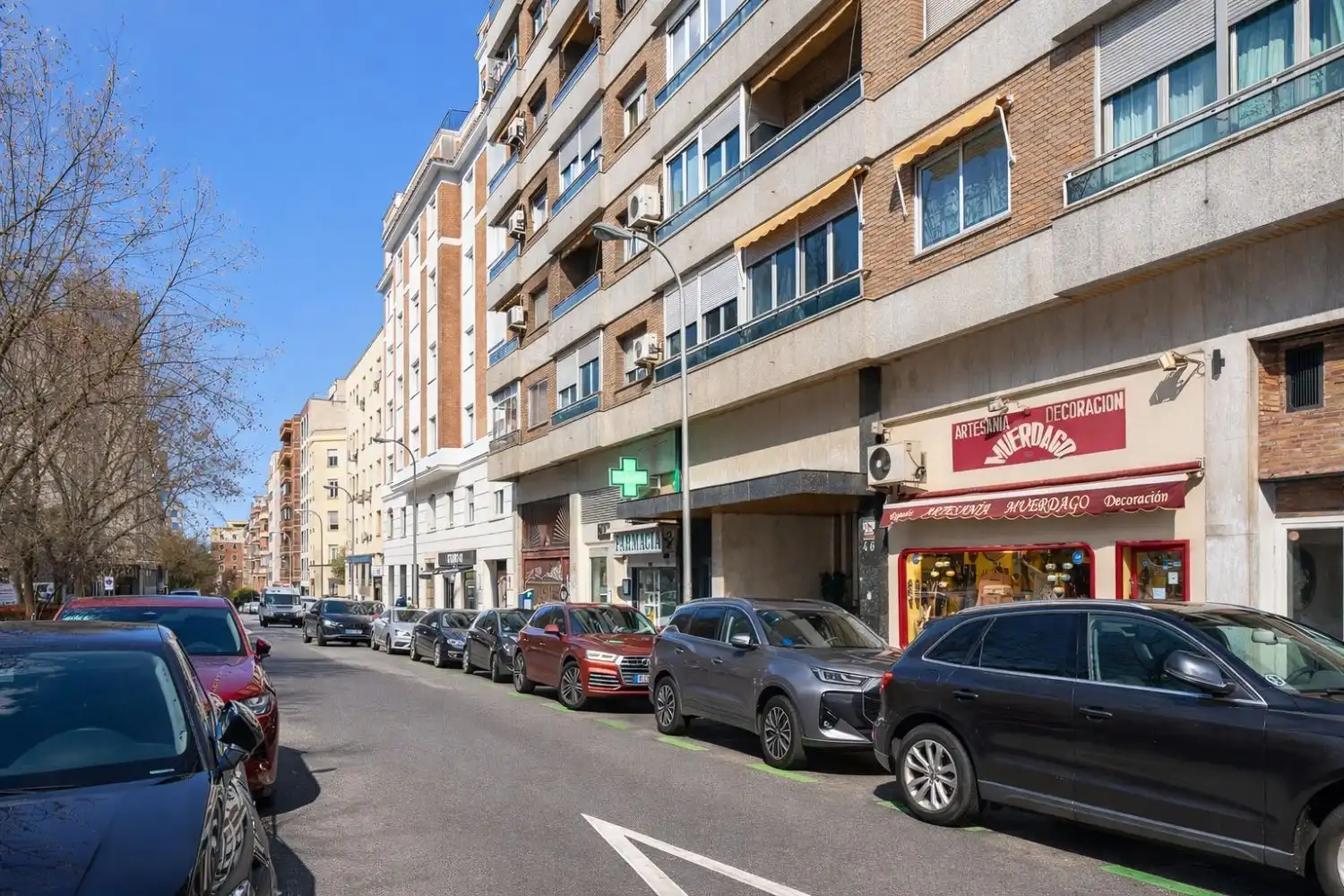 Vista exterior de Pis en venda en Madrid amb Terrassa