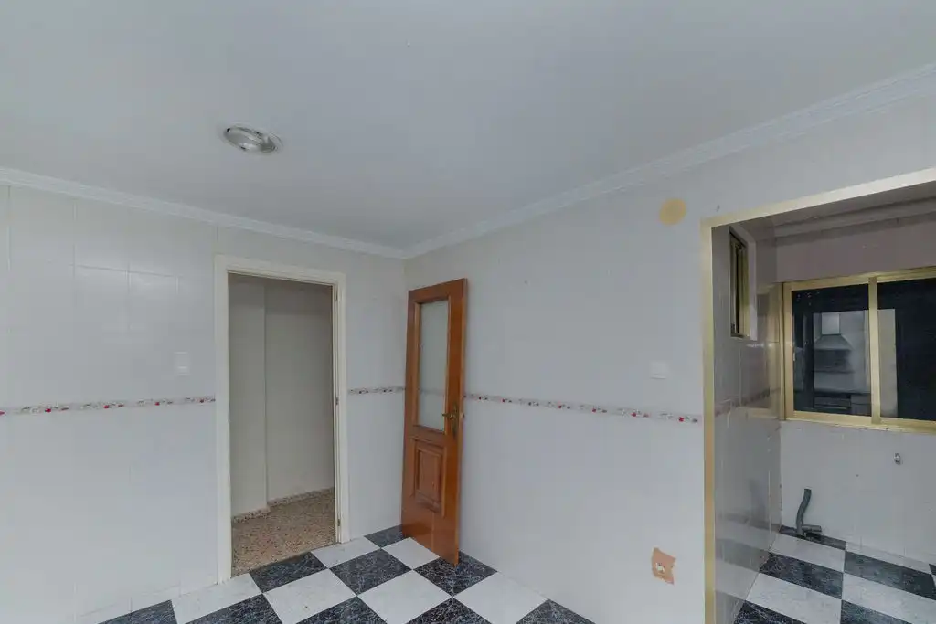 Piso en venta en Crevillent, Alicante
