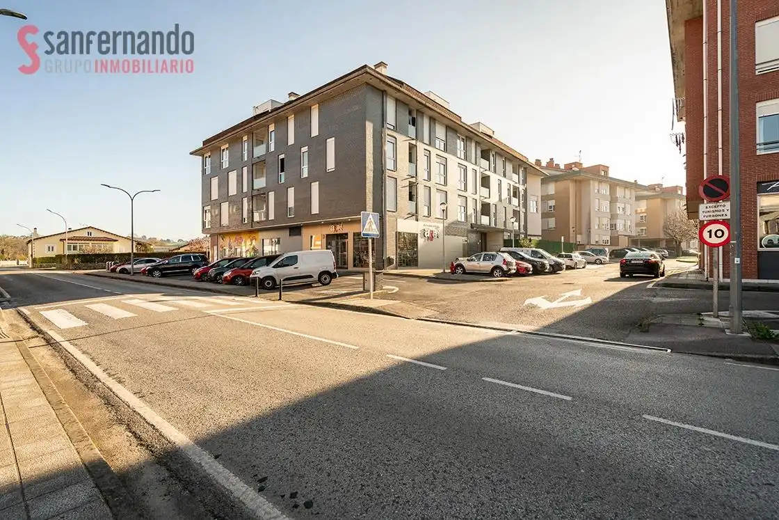 Vista exterior de Planta baja en venta en Valle de Mena con Calefacción y Jardín privado