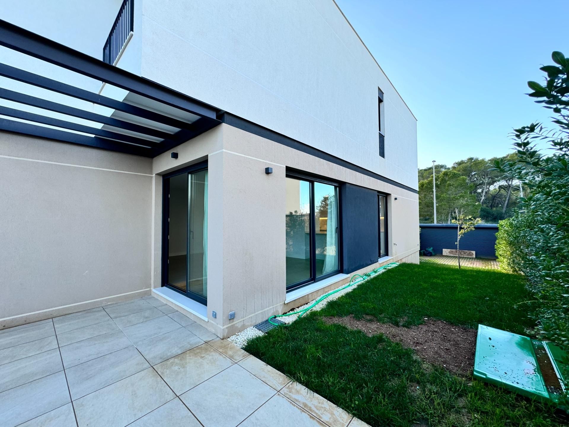 Exterior view of Single-family semi-detached for sale in Llucmajor  with Air Conditioner, Private garden and Terrace