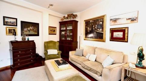 Foto 3 de Pis en venda a Calle Viaducto Ing Marquina, 4, Parque San Francisco - Uría, Oviedo