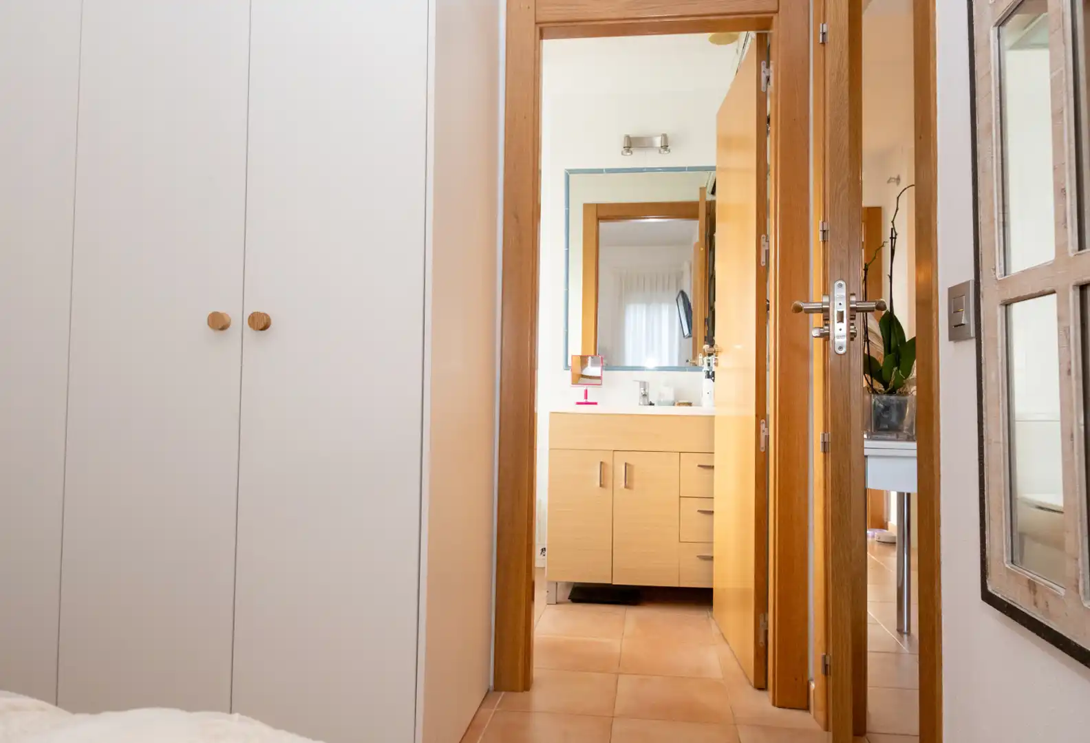 Bathroom of Attic for sale in Cartagena  with Air Conditioner, Heating and Parquet flooring