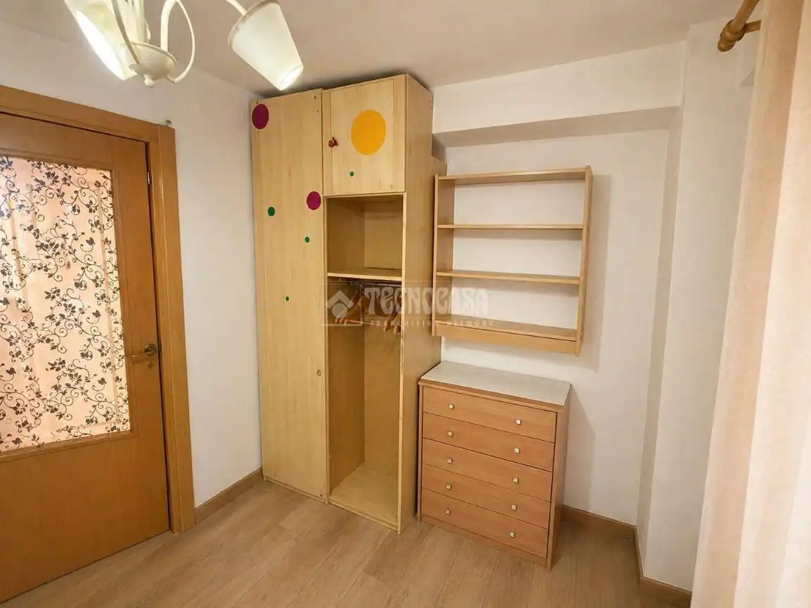 Habitación de Piso en venta en Santander con Calefacción