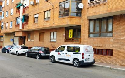 Vista exterior de Pis en venda en Medina del Campo amb Calefacció