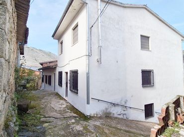 Casa en venda a San Esteban de la Sierra