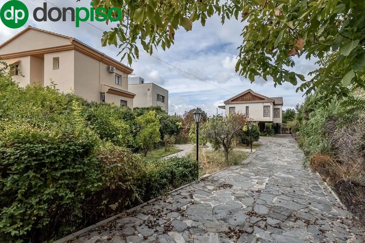 Casa con terrazza in vendita a Avenida HUETOR VEGA, imagen 31