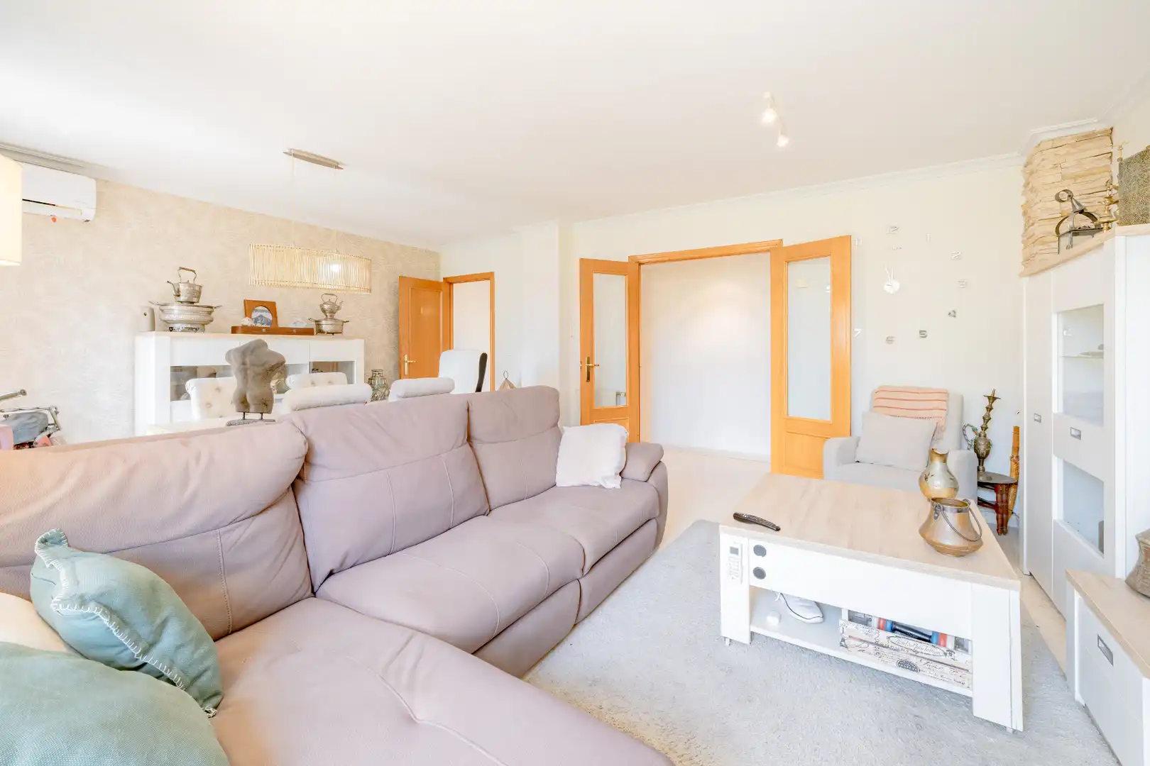 Sala de estar de Piso en venta en Valencia con Aire acondicionado, Calefacción y Horno