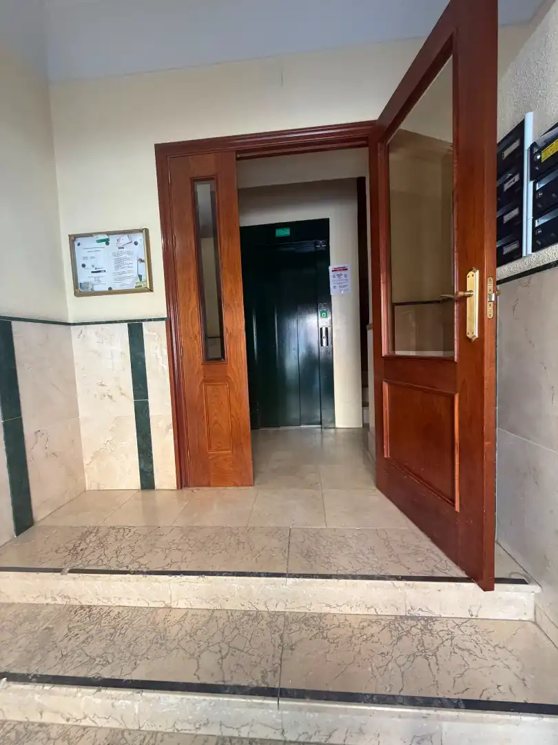 Piso en venta en Ávila con Calefacción