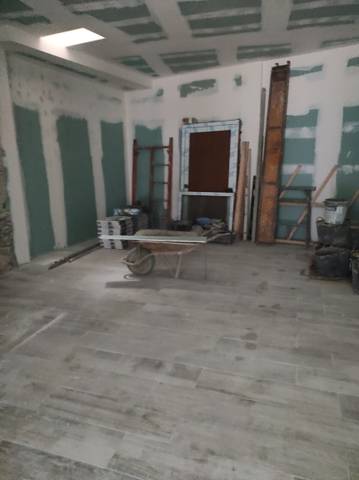 Local comercial en Alquiler en Avenida de Ramón Nieto en Lavadores