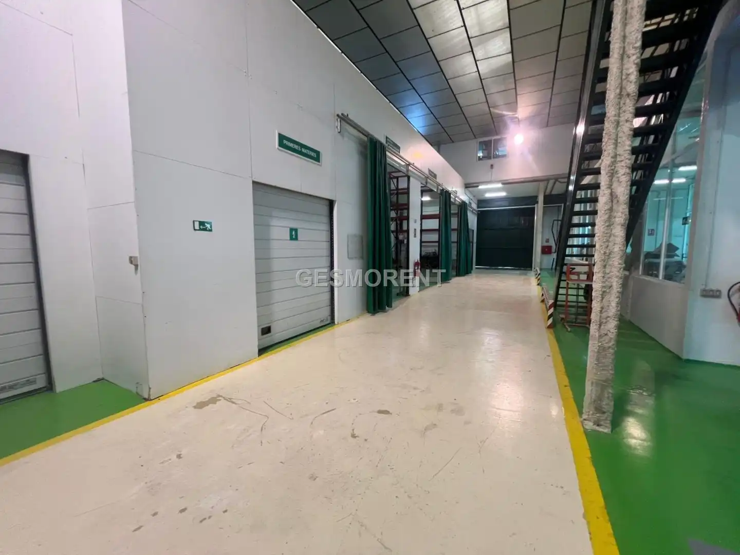 Nau industrial en venda a Sant Vicenç Dels Horts, imagen 3