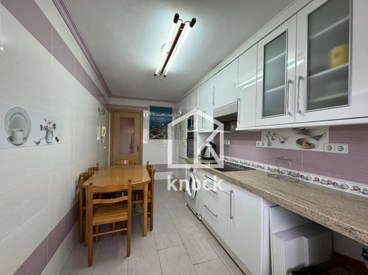 Cocina de Piso en venta en Gijón  con Balcón