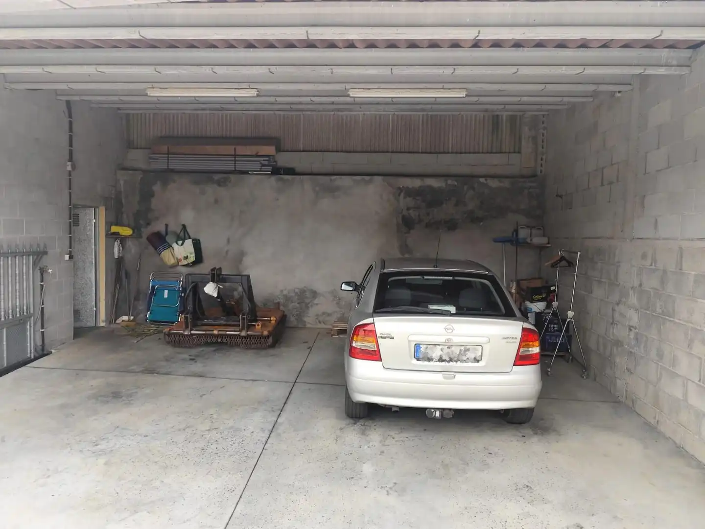 Parking of Houses for sale in Carballo  with Heating, Storage room and Furnished
