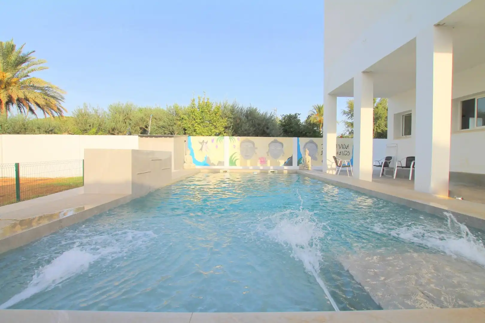 Piscina de Casa o xalet en venda en Alcalá de Guadaira amb Aire condicionat, Calefacció i Jardí privat