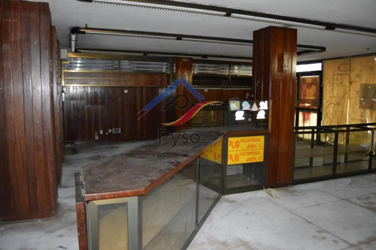 Local comercial en venda a Calle Marqués de la Hermida, imagen 2