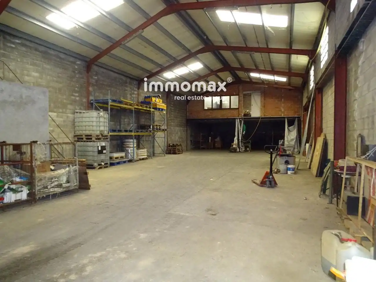 Nave industrial en venta en Caseres