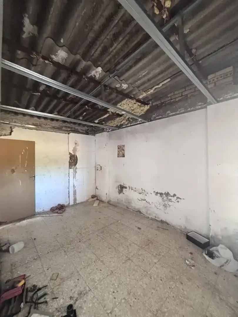 Casa o xalet en venda en Sanlúcar la Mayor amb Piscina