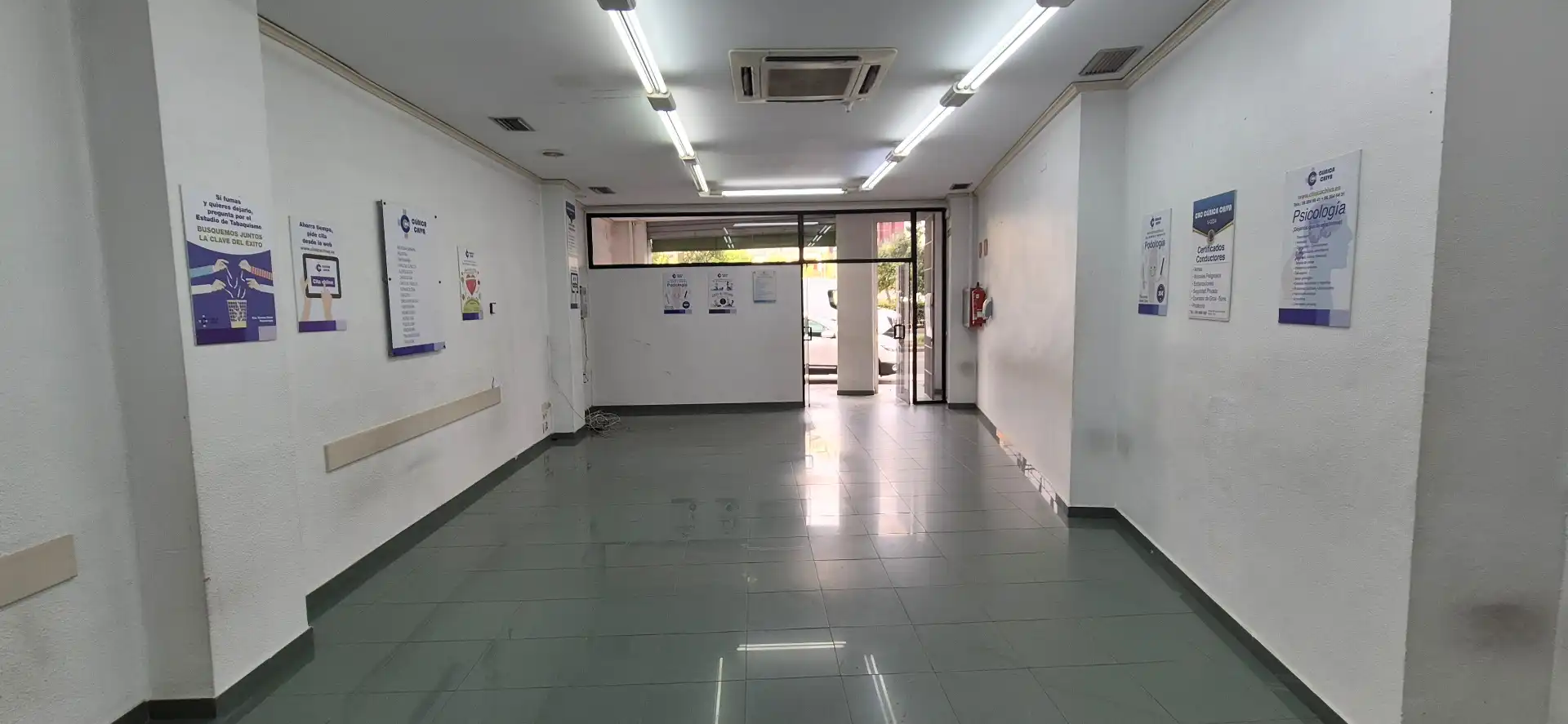 Commercial properties for rent in Valencia  with Air Conditioner