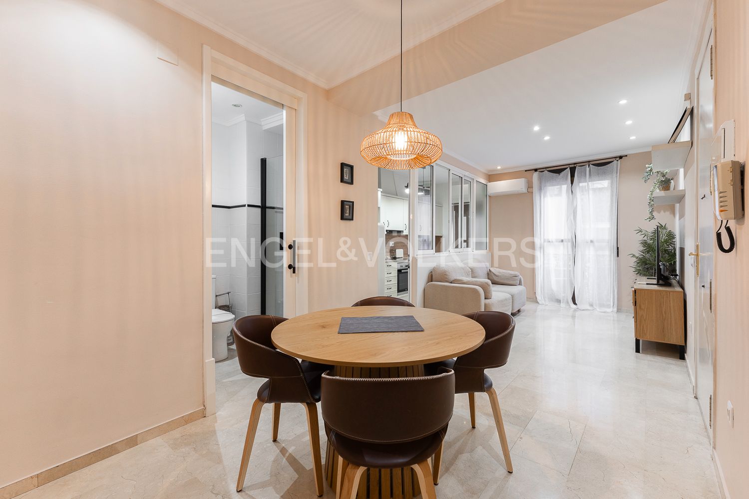 Dining room of Apartment for sale in  Valencia Capital  with Air Conditioner, Heating and Balcony