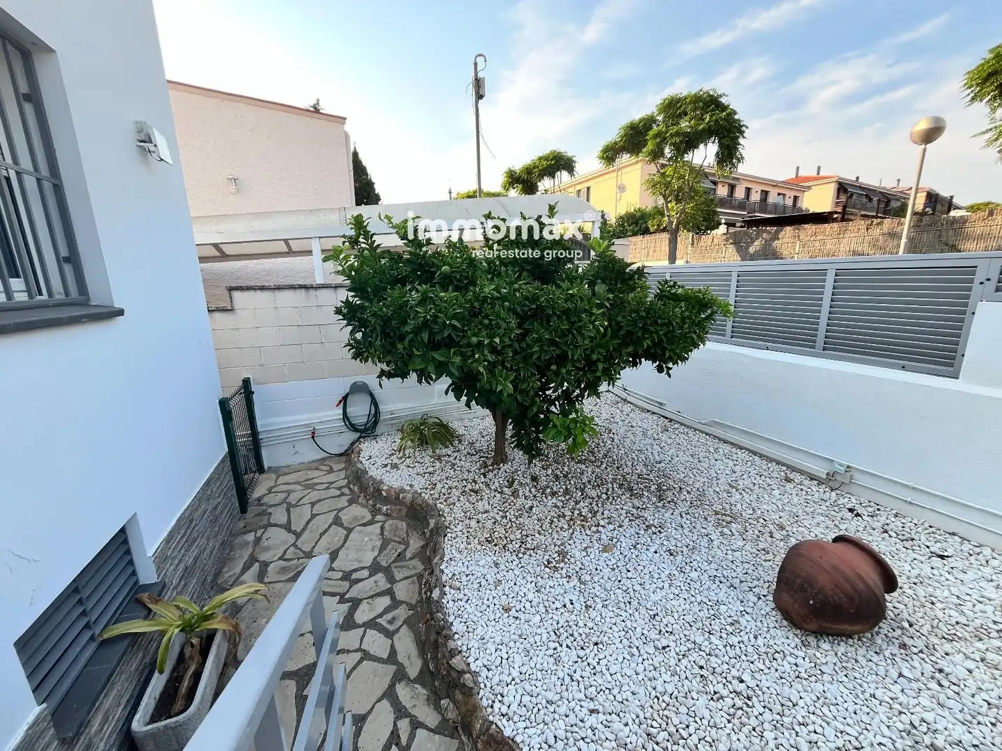 Garden of Houses for sale in Vilanova i la Geltrú  with Air Conditioner, Heating and Private garden