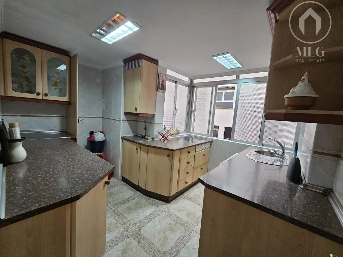 Piso con ascensor en venta en Alcalareño