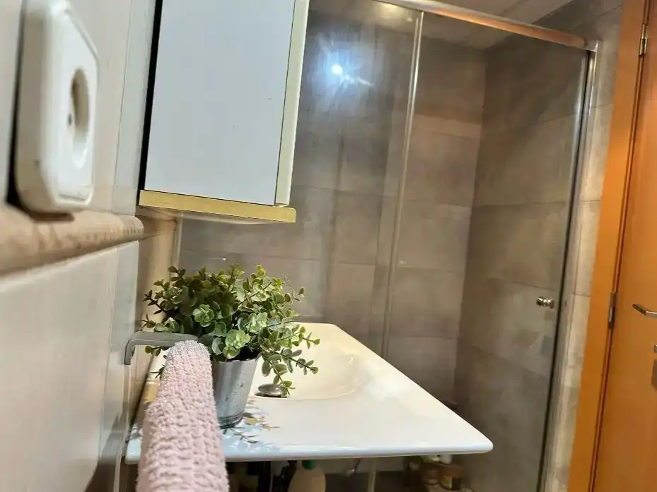 Bany de Pis en venda en  Valencia Capital amb Aire condicionat i Balcó