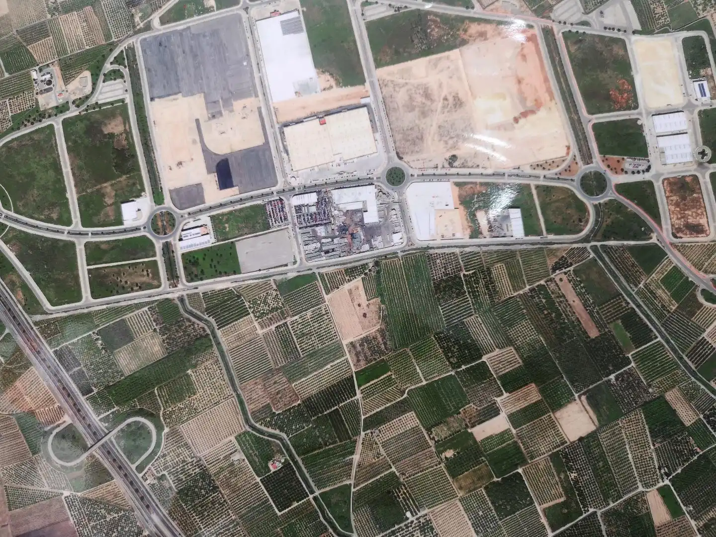 Terreny industrial en venda en Alzira