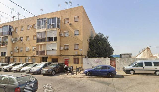 Planta baja en Venta en Pintor García Ramos en Nueva Alcalá