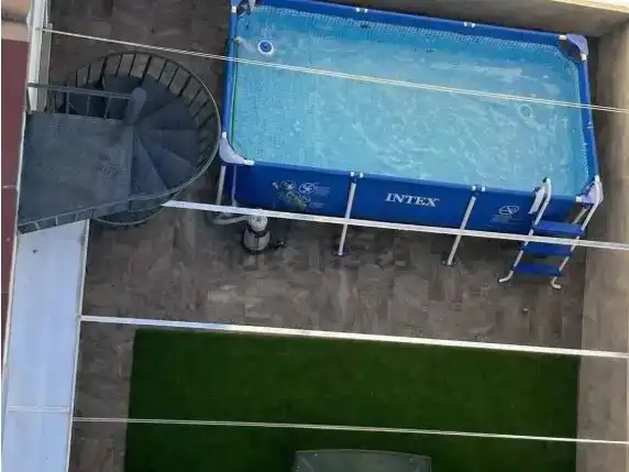 Piscina de Casa adosada en venda en Andújar amb Aire condicionat i Balcó