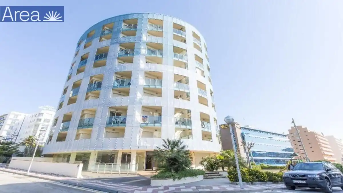 Vista exterior de Piso en venta en Calella con Terraza y Balcón