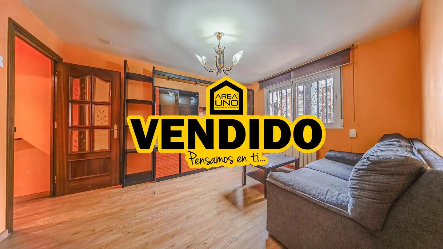 Dormitori de Pis en venda en  Madrid Capital amb Calefacció