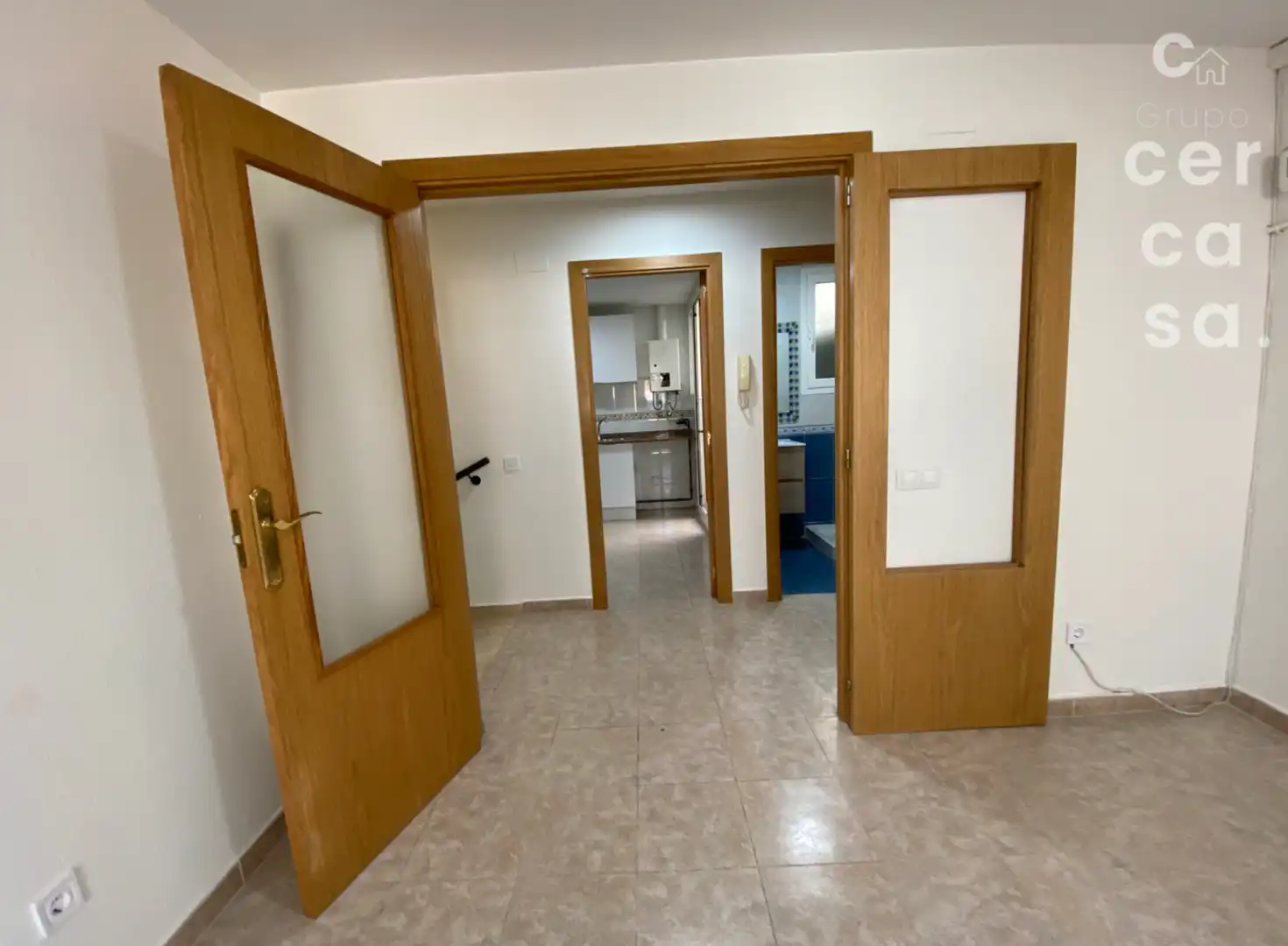 Casa adosada en venta en Tavernes Blanques con Terraza, Trastero y Balcón