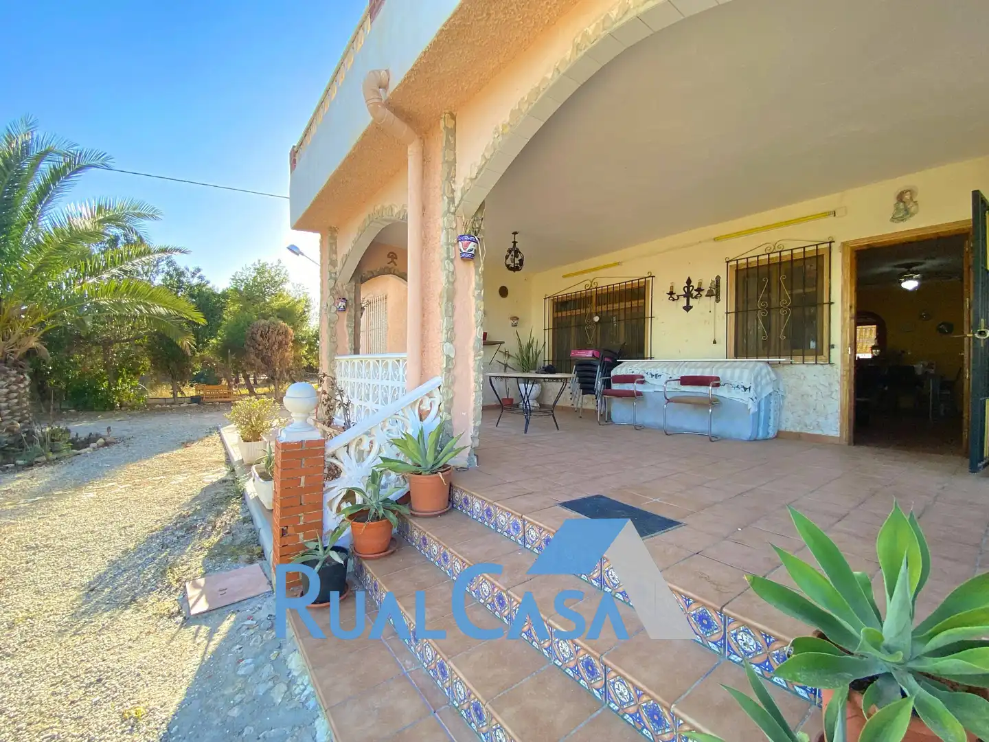 Vista exterior de Casa o xalet en venda en Mutxamel amb Jardí privat