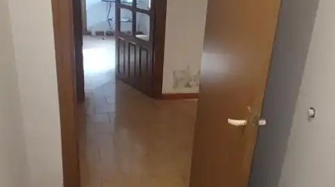 Foto 2 de Casa adosada en venda a Calle Velasco, 23, Pradejón, La Rioja