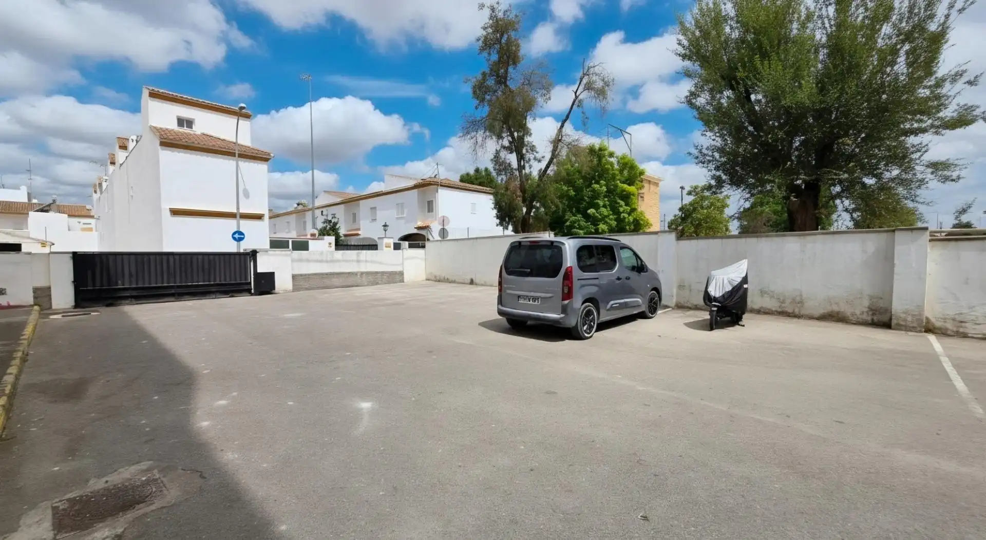 Aparcament de Pis en venda en Jerez de la Frontera amb Calefacció i Balcó