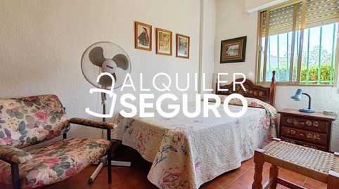 Photo 2 of Flat for rent in Ronda, Playa Tamarit - Playa Lissa, Santa Pola