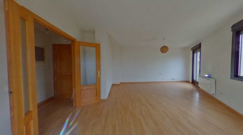 Foto 4 de Dúplex en venta en Belmonte de Tajo, Valdelaguna, Madrid