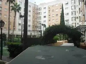 Vista exterior de Pis de lloguer en Sevilla amb Aire condicionat, Jardí privat i Moblat