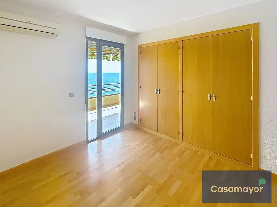 Bedroom of Flat for rent in Alicante / Alacant  with Air Conditioner, Heating and Private garden