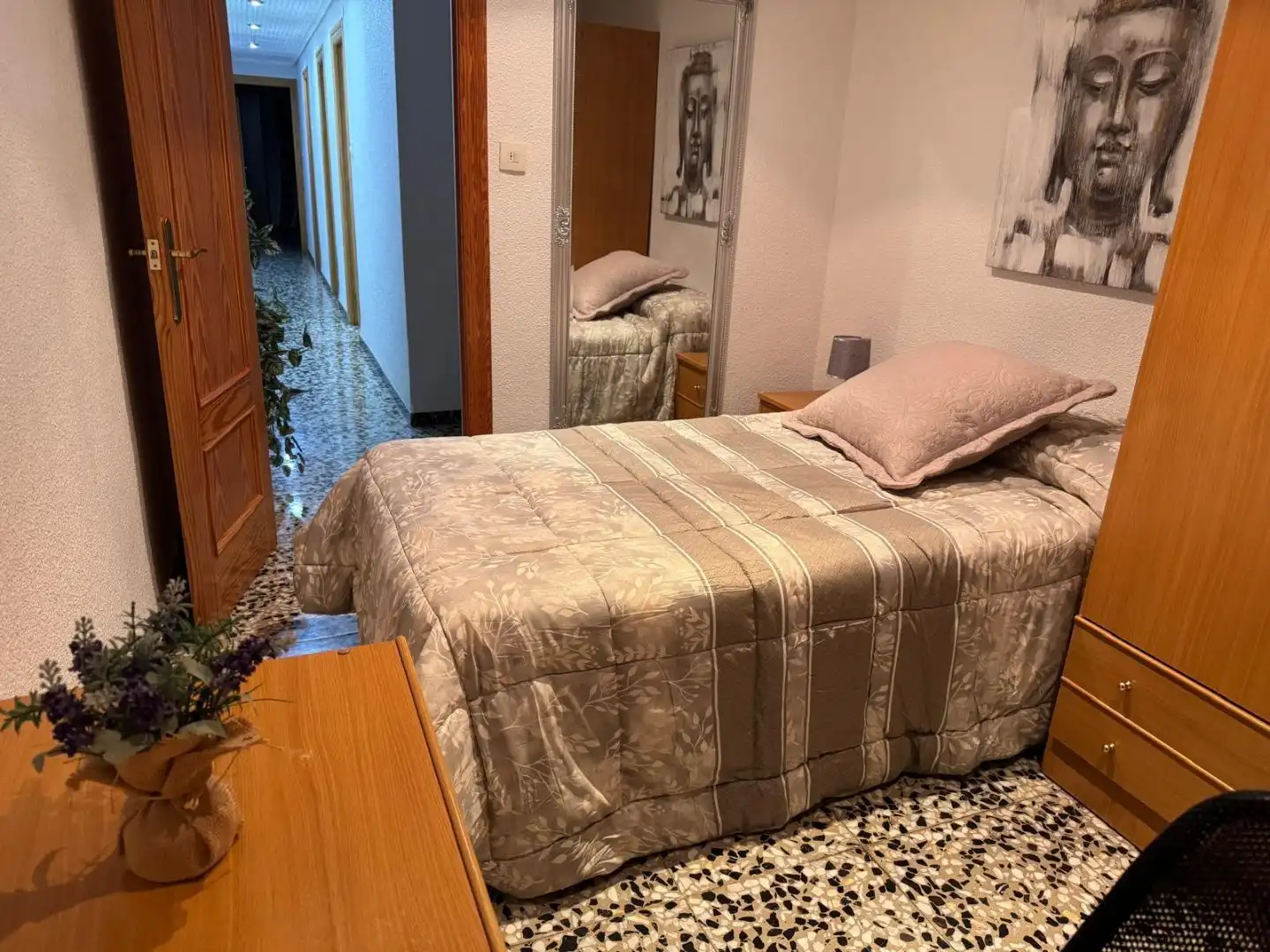 Bedroom of Flat for rent in Elche ciudad