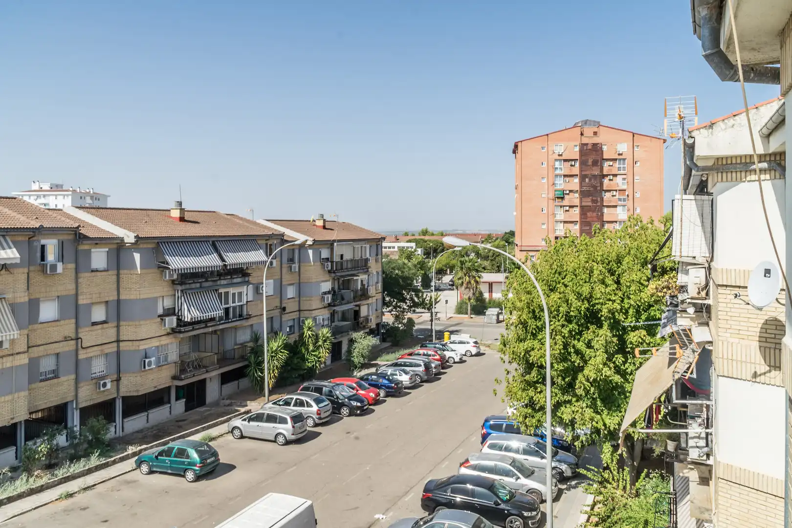 Vista exterior de Piso en venta en Linares