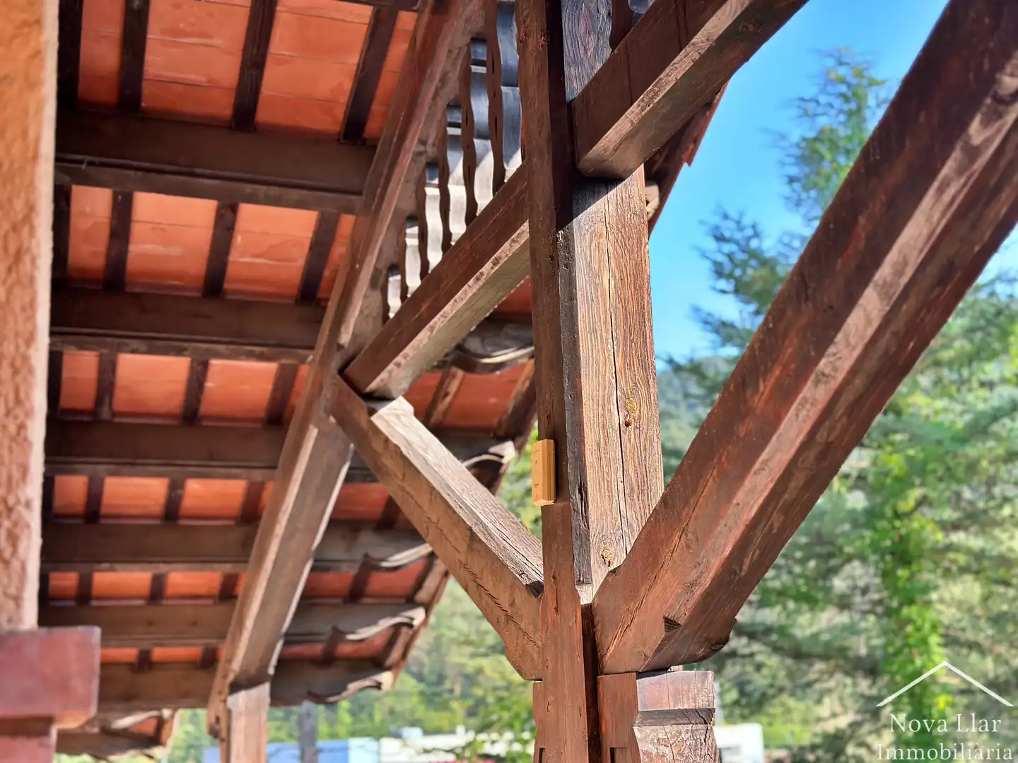 Vista exterior de Casa o xalet en venda en Ripoll amb Calefacció, Jardí privat i Parquet