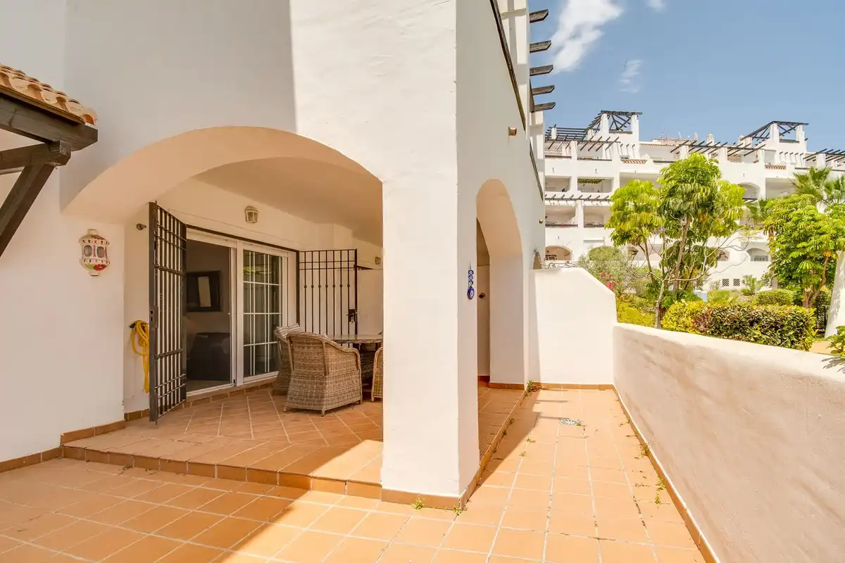 Rez-de-chaussée avec piscine à vendre à San Luis de Sabinillas, imagen 5