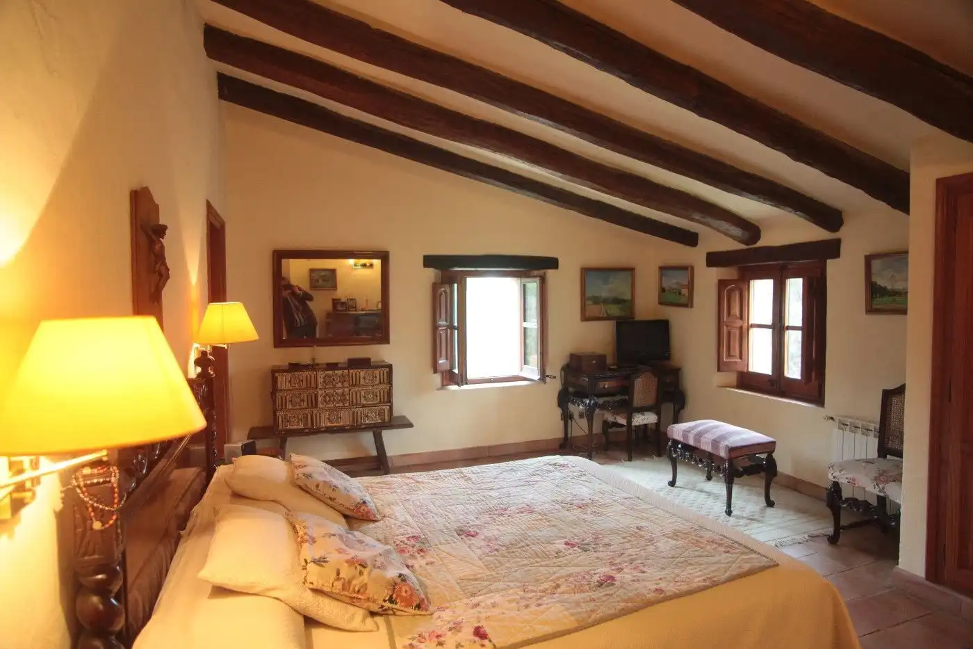 Schlafzimmer von Country house zum Verkauf in Santa Cristina d'Aro mit Terrasse, Abstellraum und Schwimmbad