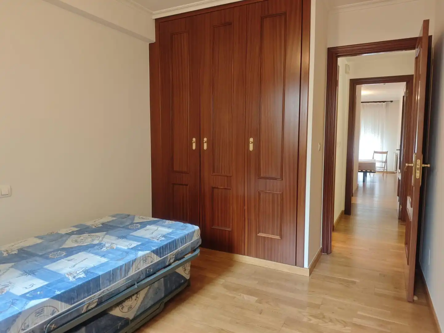 Bedroom of Flat for rent in Culleredo  with Heating, Parquet flooring and Storage room