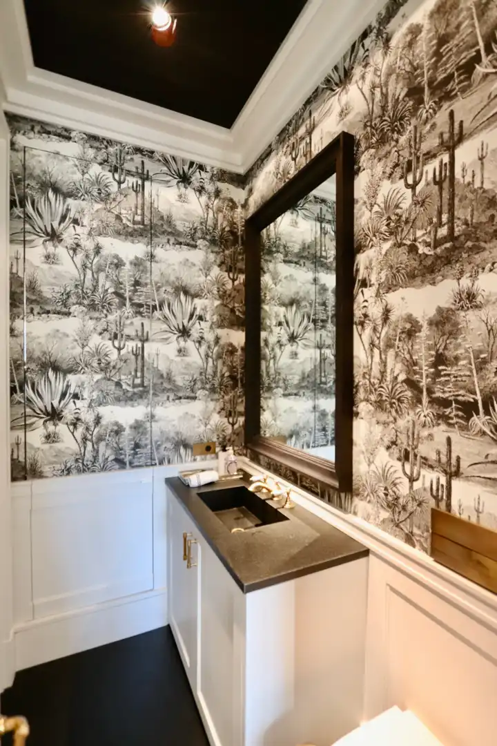 Bathroom of Flat for sale in Madrid  with Air Conditioner, Heating and Storage room