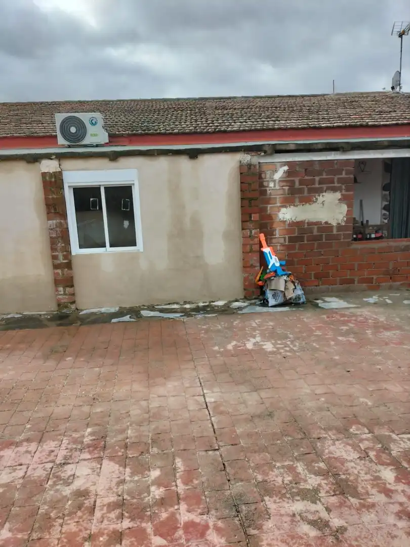 Aparcament de Finca rústica en venda en Albarreal de Tajo amb Aire condicionat, Calefacció i Jardí privat