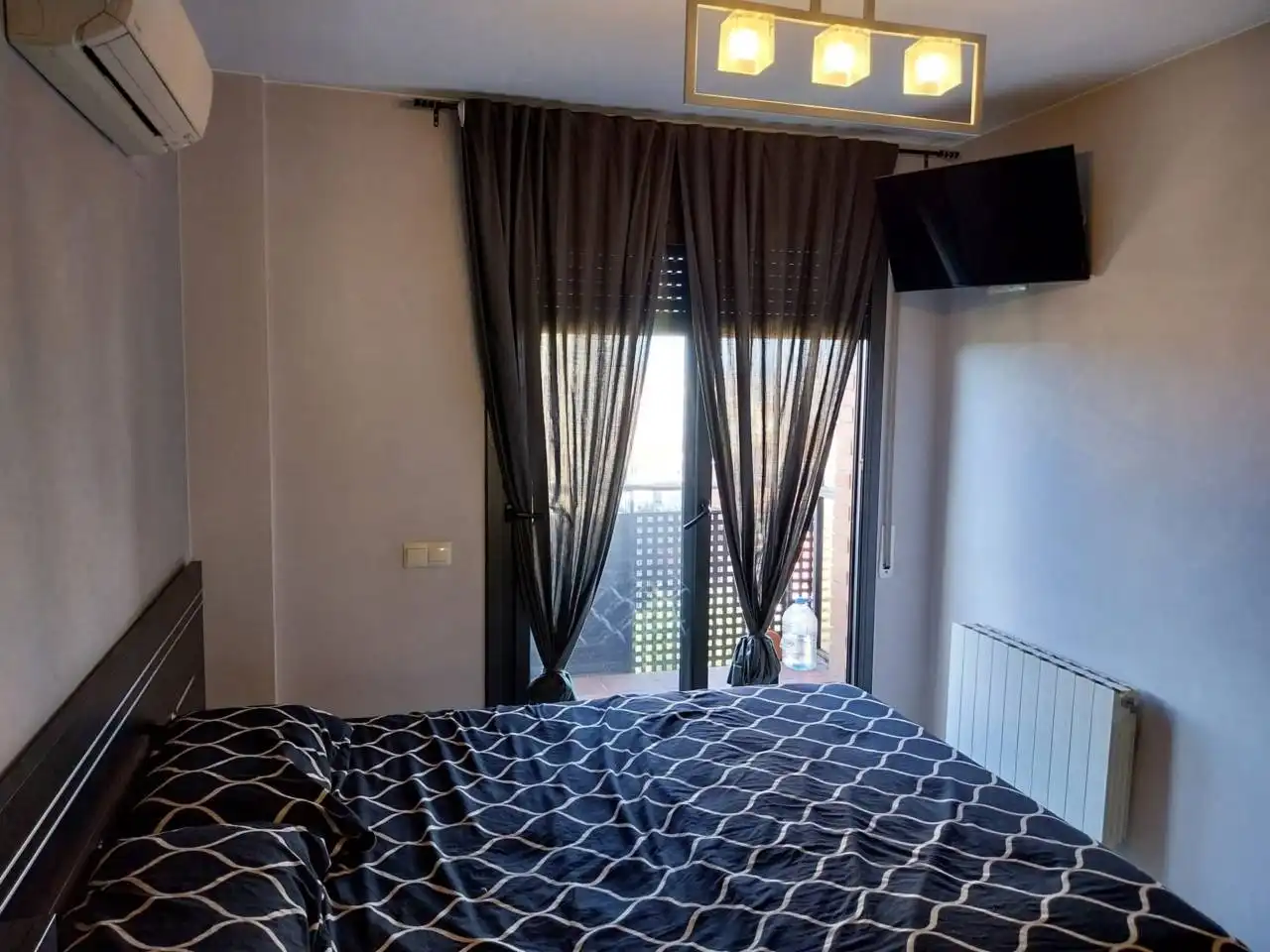 Schlafzimmer von Maisonette zum Verkauf in Rubí mit Klimaanlage, Heizung und Abstellraum