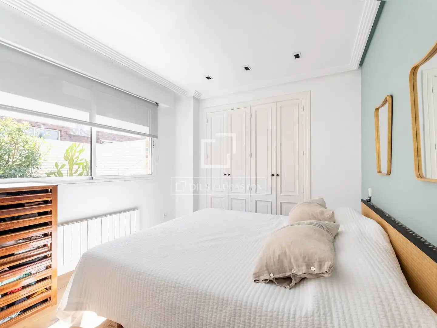 Bedroom of Flat for sale in Majadahonda  with Air Conditioner, Terrace and Swimming Pool